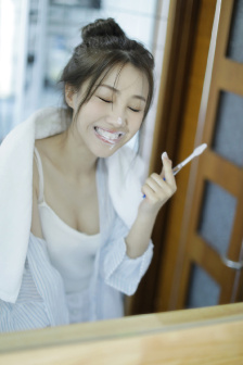 李正彦琦